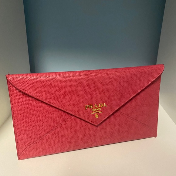 prada envelope wallet size